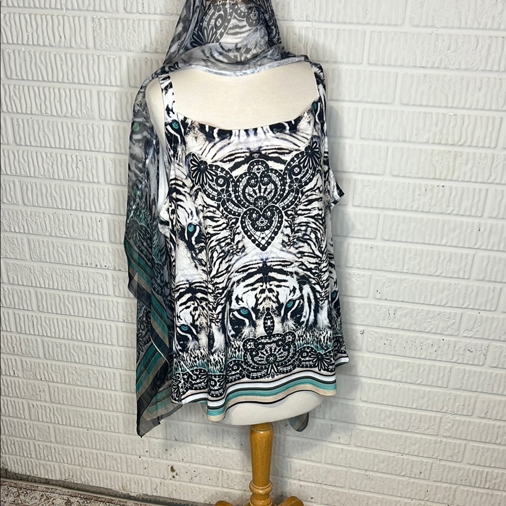 Style & Co Chic Sheer Poncho Top with Zebra Print and Tiger Eyes - Picture 3 of 4